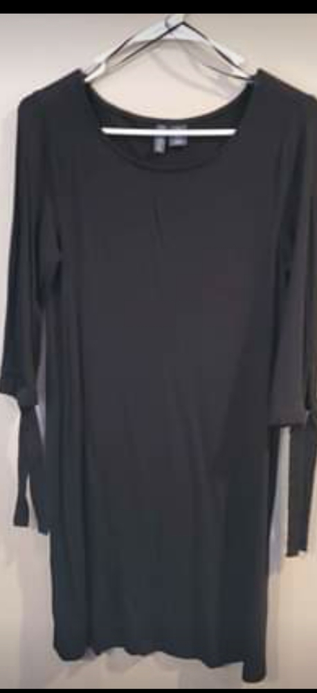 Black casual dress